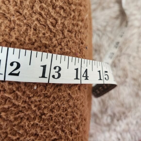 ASOS Design Brown Fuzzy Sherpa Tote Bag - Picture 10 of 11